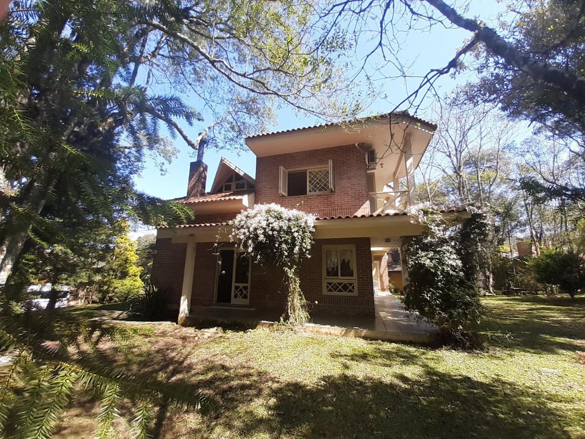 Casa de férias Casa Do Bosque, Espacosa Em Espetacular, 5 Min Centro! *