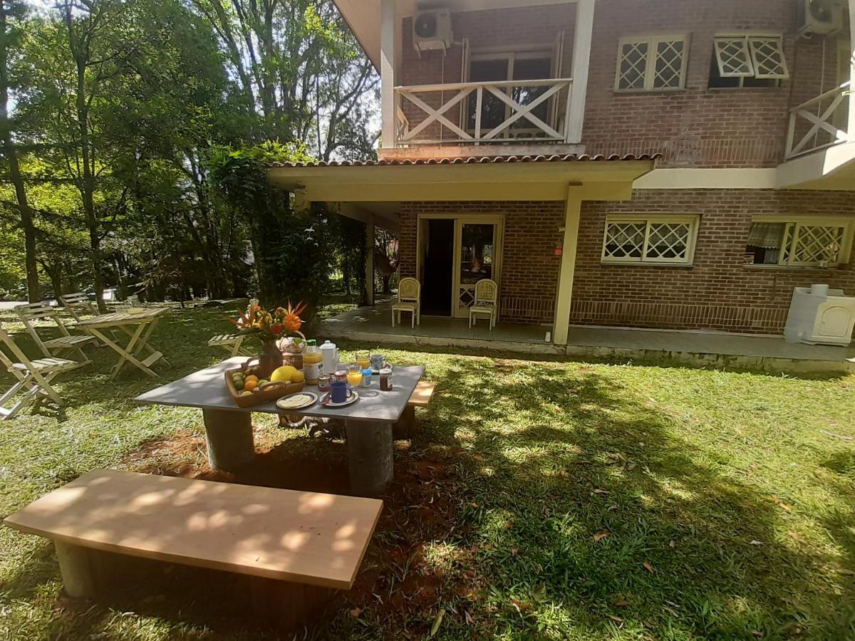 Casa Do Bosque, Espacosa Em Espetacular, 5 Min Centro! Casa de férias *